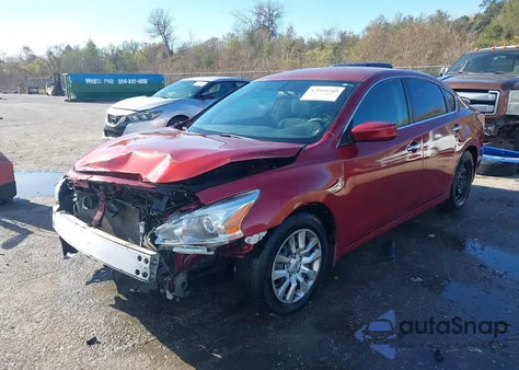 2014 Nissan Altima 2.5 S z USA, uszkodzony, nr VIN 1N4AL3AP6EC325174
